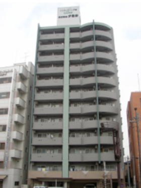 Togoshi Living Building
